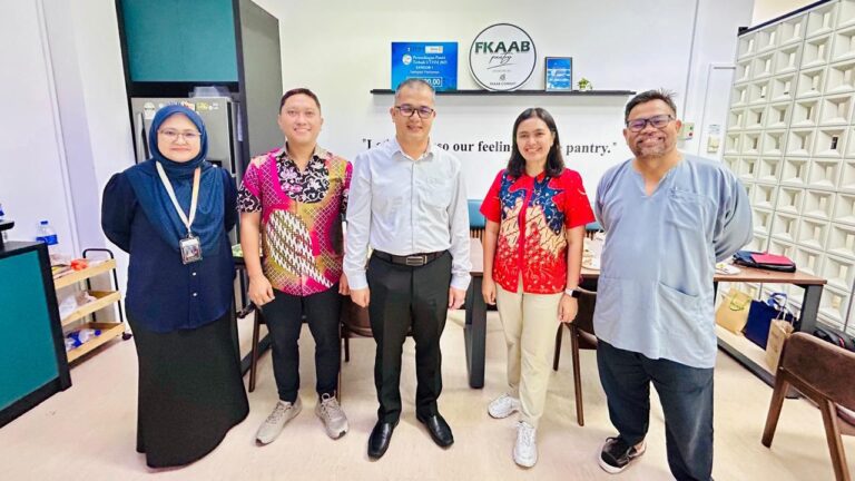 Ini Maksud Tujuan Tim Green Campus Polimdo Kunjungi Universiti Tun Hussein Onn Johor Malaysia